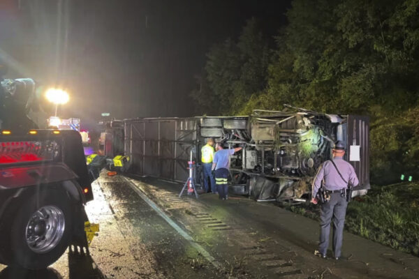 3 passengers dead after charter bus crashes in Pennsylvania | WITF