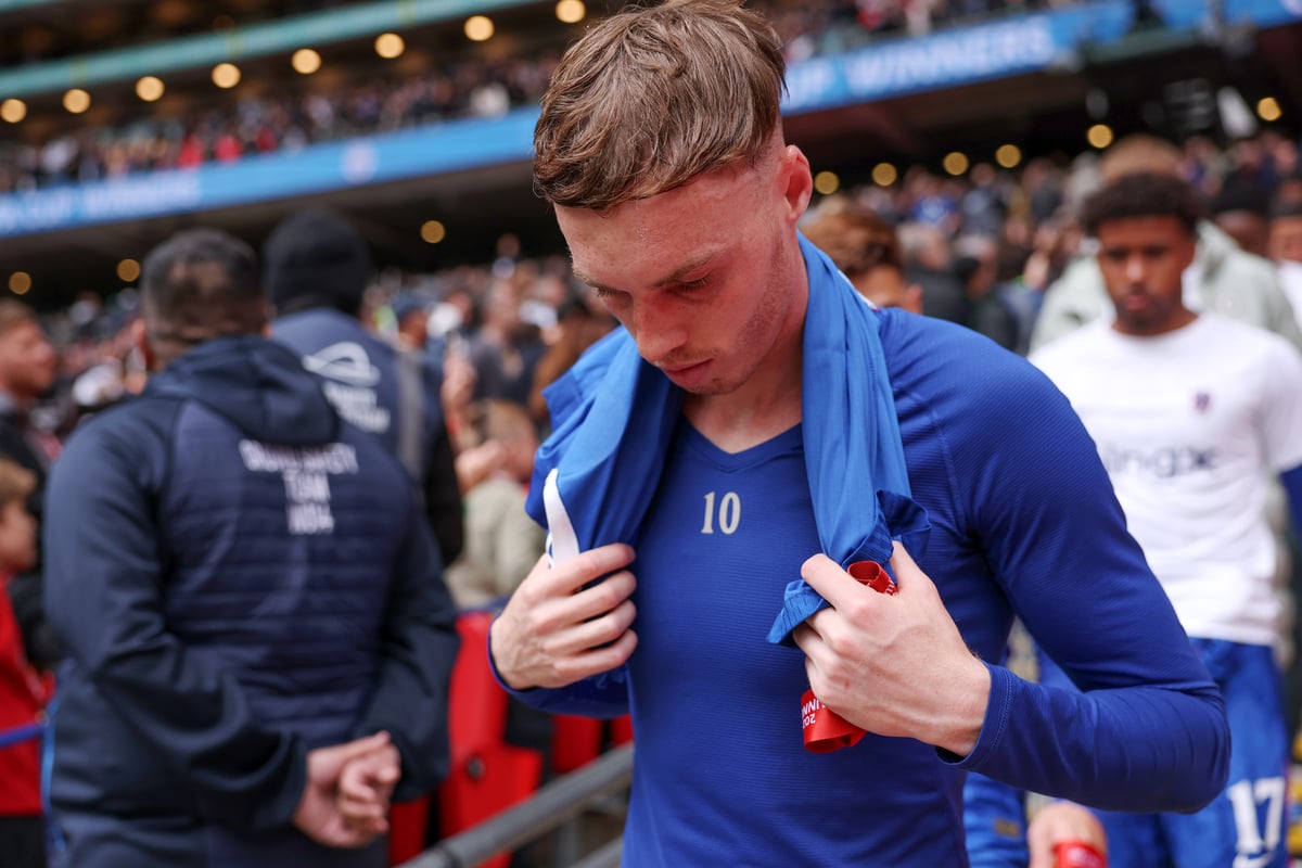 Cole Palmer issued Chelsea challenge after shock England World Cup snub - Yahoo Sports